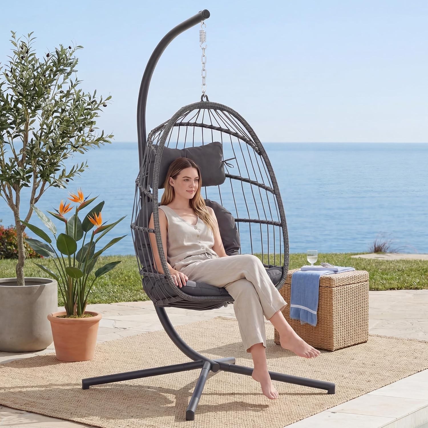 Hanging Egg Chair - كرسي بيضاوي معلق للاستخدام الداخلي والخارجي