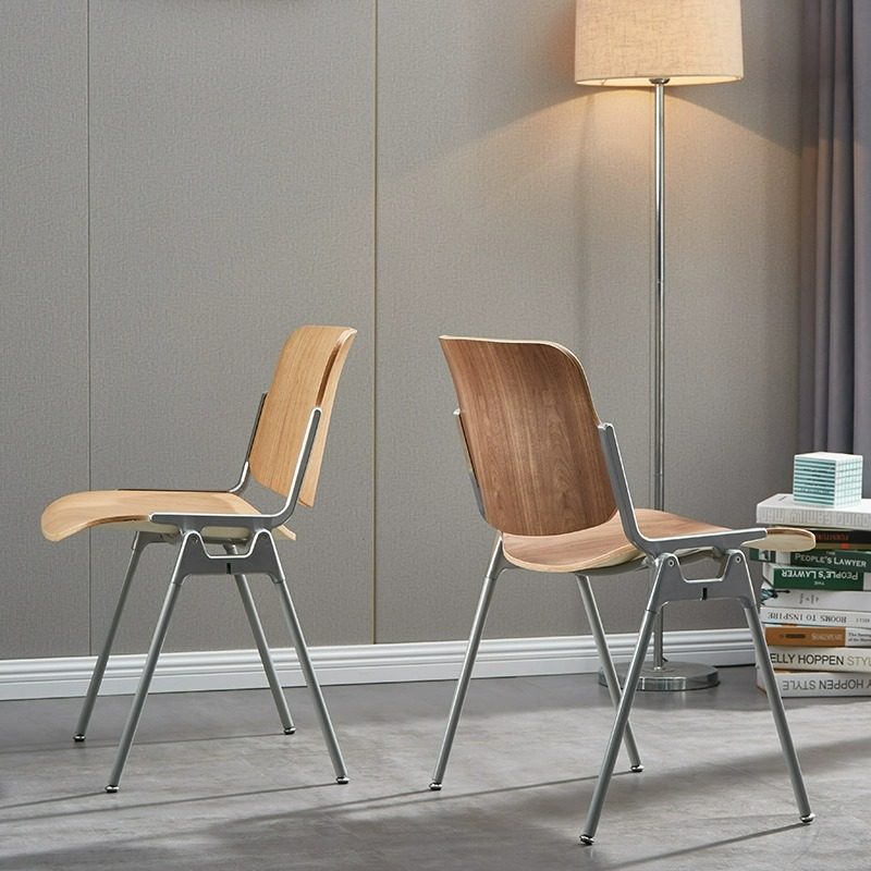 Outdoor Furniture Italian - كرسي طعام عصري مبطن بتصميم إيطالي،
