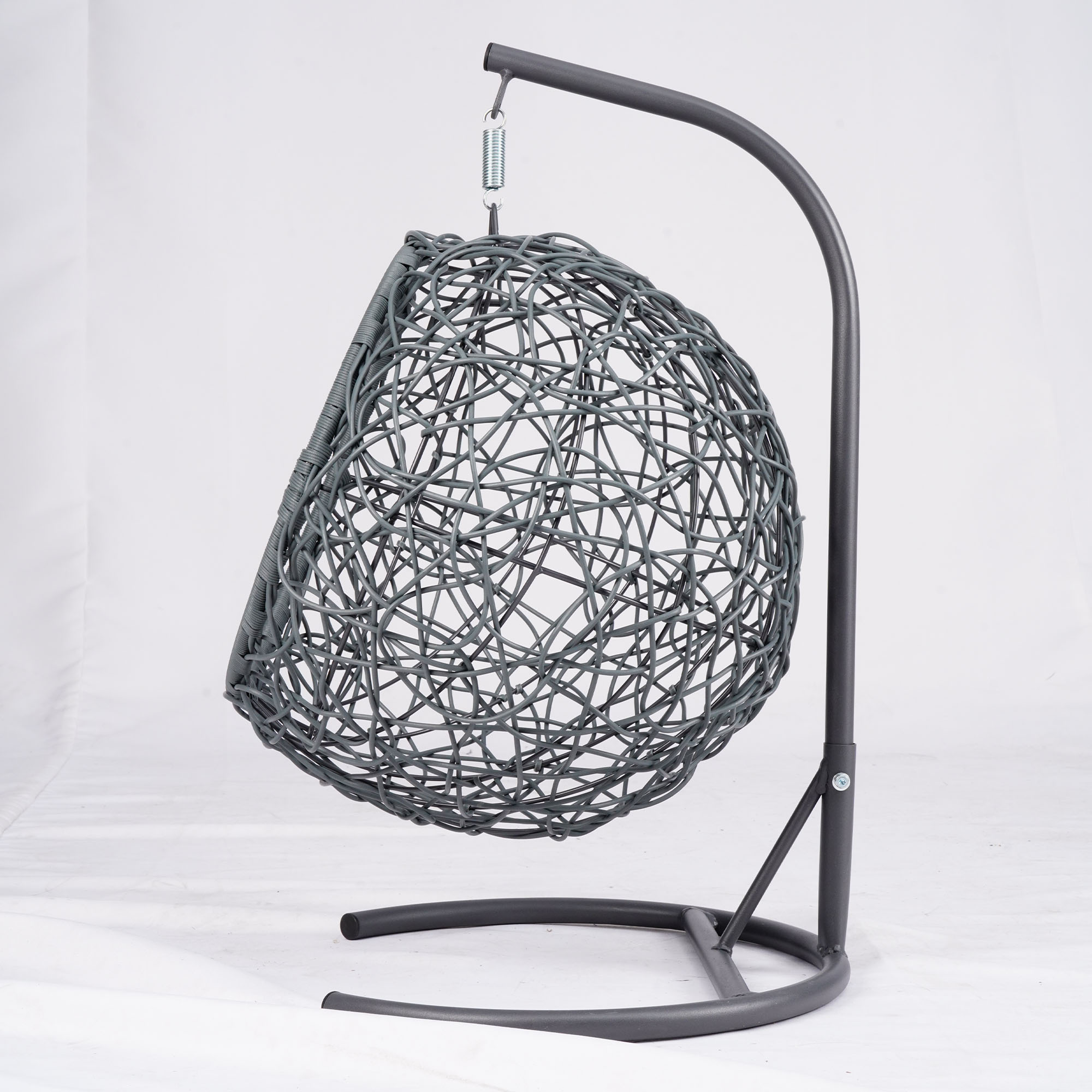 سرير متأرجح للقطط مع حامل، كرس - مراجعة Hanging Egg Chair وسعره